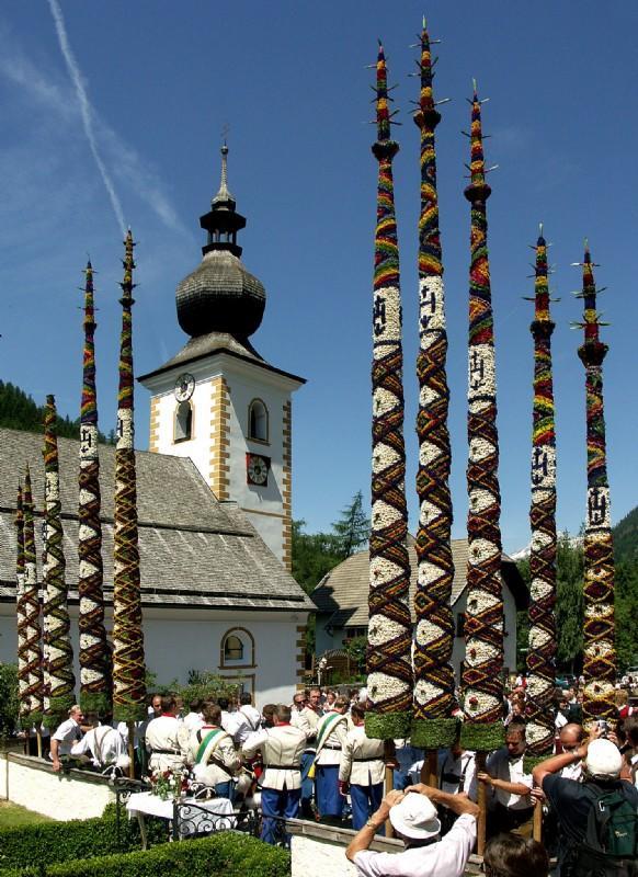 Gasthof Kirchenwirt ツェーダーハウス エクステリア 写真